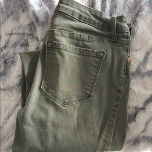 Old Navy Rockstar pants in green